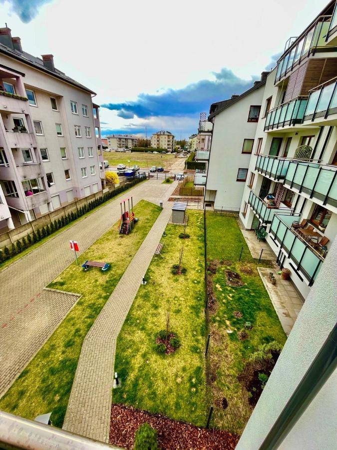 Sdh 1 Wolomin Comfortable Apartment Near Warsaw Exterior foto