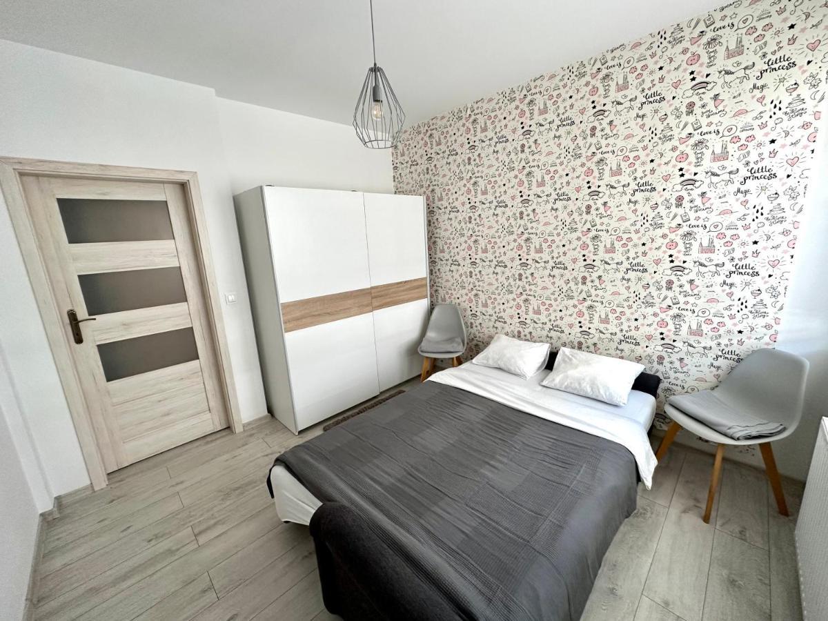 Sdh 1 Wolomin Comfortable Apartment Near Warsaw Exterior foto