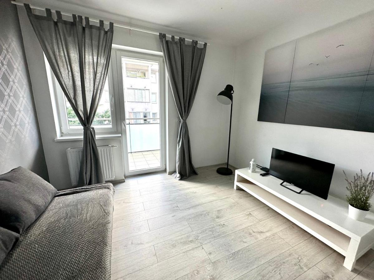 Sdh 1 Wolomin Comfortable Apartment Near Warsaw Exterior foto